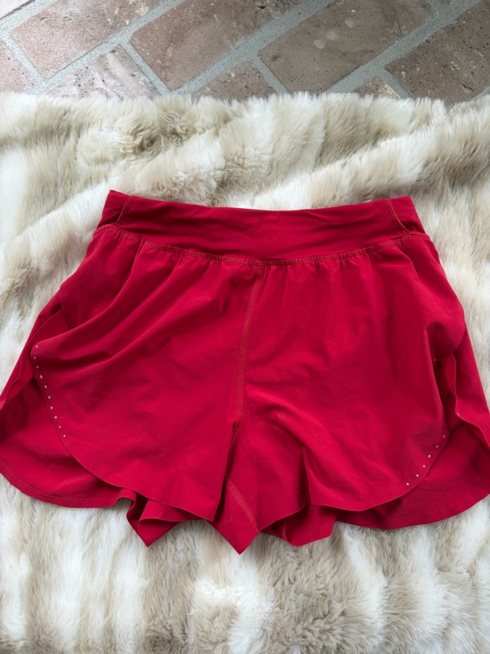 Lululemon fast and free short